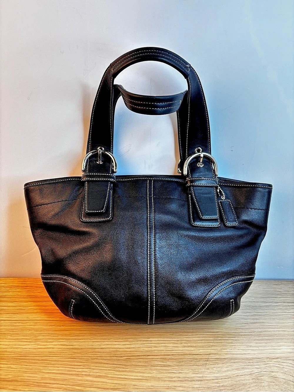 Coach Vintage Y2K Black Leather Soho Buckle Tote Bag Vintage Soho Buckle